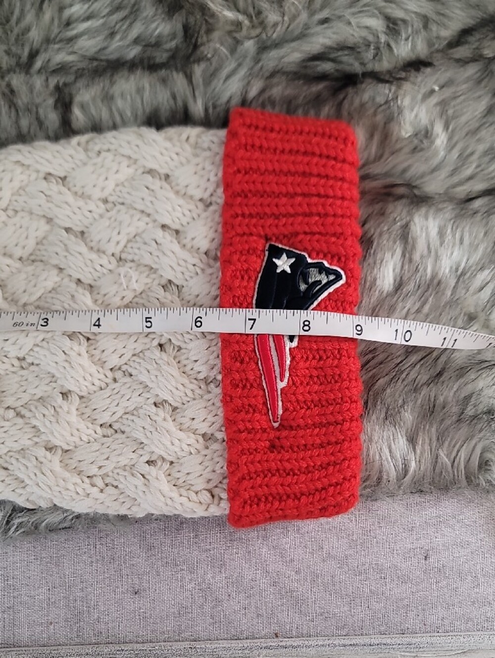 Women's NFL New England Patriots Cream Cable Knit Pom Beanie with Red Cuff - Picture 8 of 10